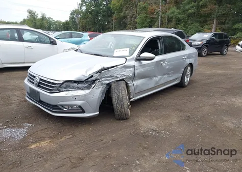 2017 Volkswagen Passat 1.8T Se из США, поврежденный, VIN 1VWGT7A35HC063853